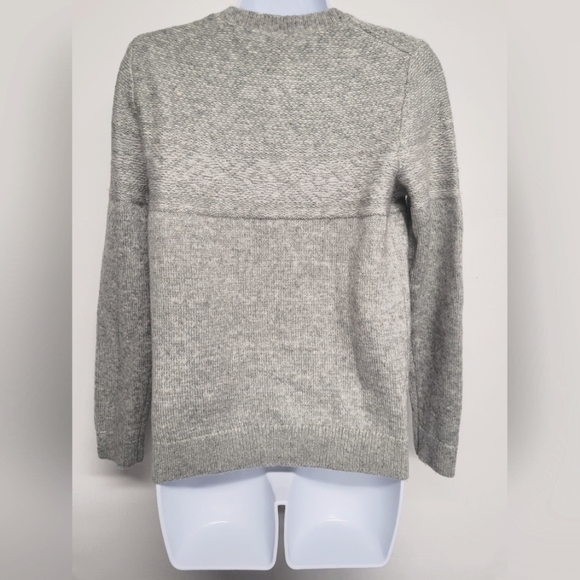 Gap Sweater S Grey Crew Neck Wool Blend Winter - Picture 3 of 4
